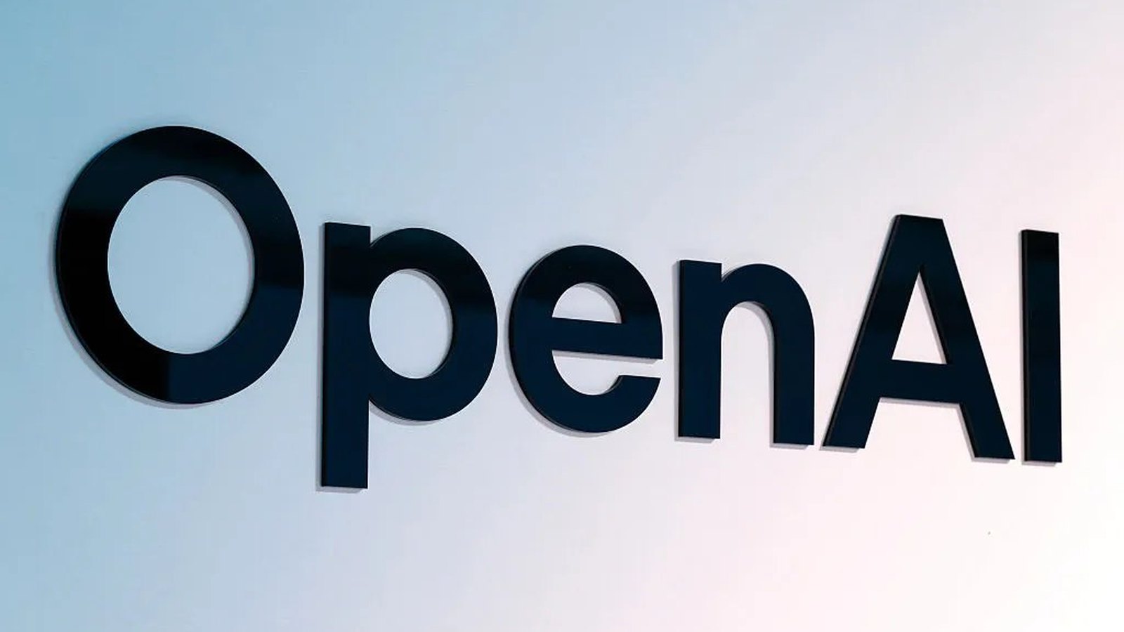 KI-Bremse 🛑 Das Astra-Modell konnte selbst hacken – OpenAI pumpt die Notbremse